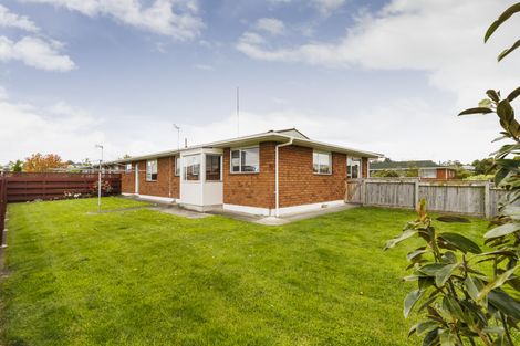 Photo of property in 2a Shelton Place, Feilding, 4702