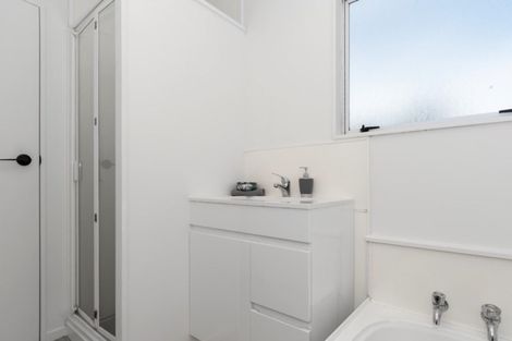 Photo of property in 9a Henderson Crescent, Parkvale, Tauranga, 3112