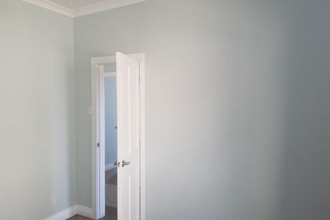 Photo of property in 37 Tauhinu Road, Miramar, Wellington, 6022