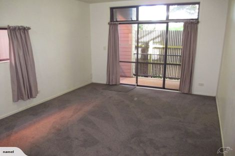 Photo of property in 2/83 Portage Road, New Lynn, Auckland, 0600