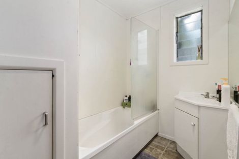 Photo of property in 6b Westlock Road, Koutu, Rotorua, 3010