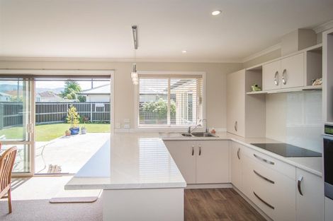 Photo of property in 36 Rhodes Street, Waimate, 7924