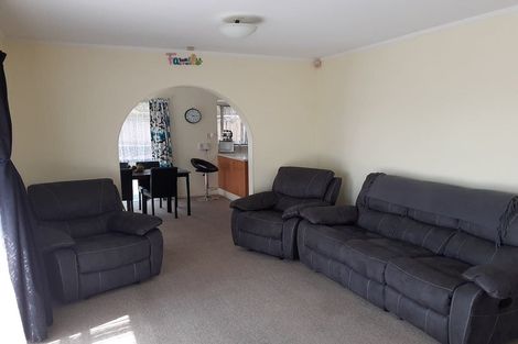 Photo of property in 1/133 Whitford Road, Somerville, Auckland, 2014