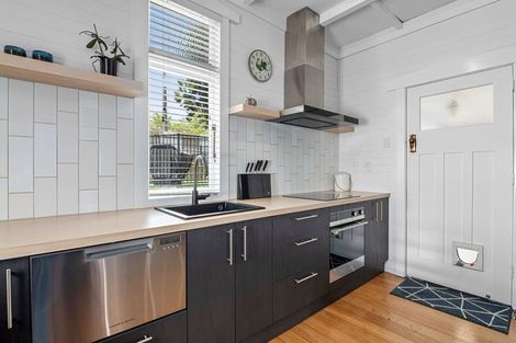 Photo of property in 106 Whitby Road, Wakefield, 7025