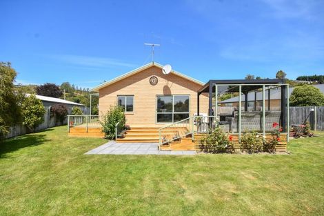 Photo of property in 8 Sandown Street, Waihola, Milton, 9073