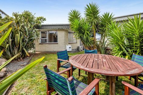 Photo of property in 3/4 Scott Street, Moturoa, New Plymouth, 4310