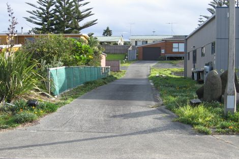 Photo of property in 12 Dornie Place, Omaha, 0986