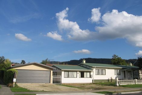 Photo of property in 1 Orchard Place, Lynmore, Rotorua, 3010
