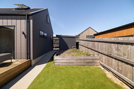 Photo of property in 14 Mount Nicholas Avenue, Wanaka, 9305