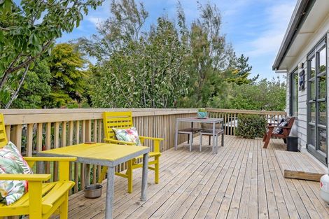 Photo of property in 1 Tamarisk Drive, Riversdale Beach, Masterton, 5872