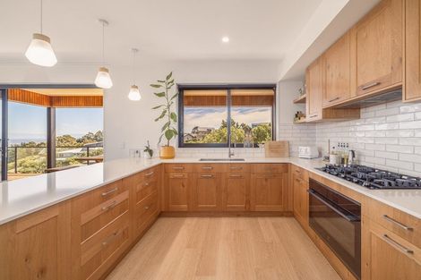 Photo of property in 4 Plains View, Mount Pleasant, Christchurch, 8081