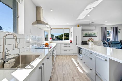 Photo of property in 177 Bay Road, Grasmere, Invercargill, 9810