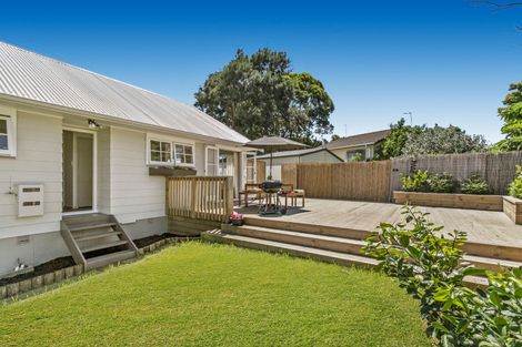 Photo of property in 10 Rako Place, Manurewa, Auckland, 2102