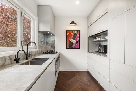 Photo of property in 34 Hinemoa Street, Birkenhead, Auckland, 0626