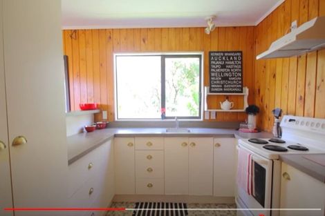 Photo of property in 1/20 Yeovil Road, Te Atatu Peninsula, Auckland, 0610