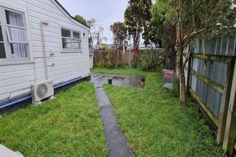 Photo of property in 6 Roxburgh Grove, Petone, Lower Hutt, 5012