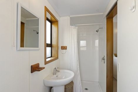 Photo of property in 37 Middlepark Road, Sockburn, Christchurch, 8042