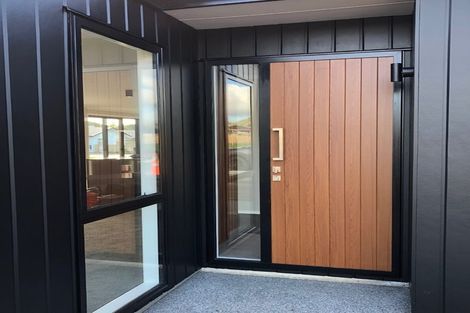 Photo of property in 1 Pohe Street, Waikanae, 5036