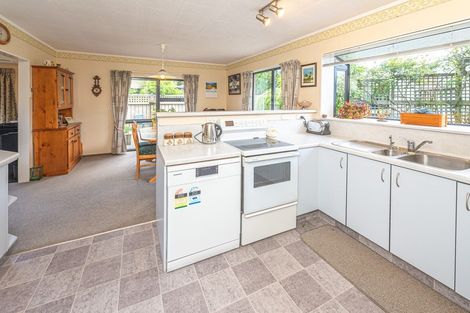 Photo of property in 10 Norfolk Drive, Otamatea, Whanganui, 4500