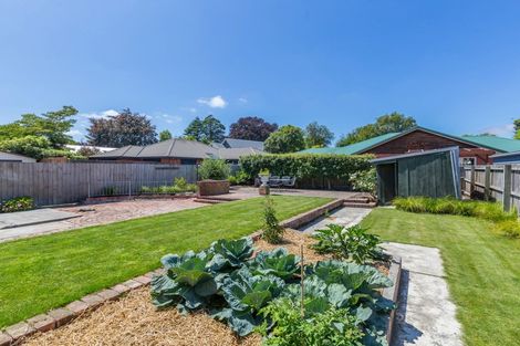 Photo of property in 18 Aylmer Street, Somerfield, Christchurch, 8024