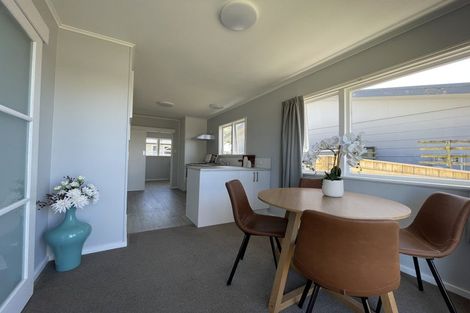 Photo of property in 39 Mcgregor Avenue, Pirimai, Napier, 4112