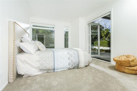 Photo of property in 15 The Strand, Takapuna, Auckland, 0622