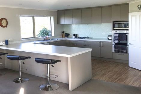 Photo of property in 11 Sinclair Road, Browns, Winton, 9782