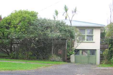 Photo of property in 67 Victory Road, Laingholm, Auckland, 0604