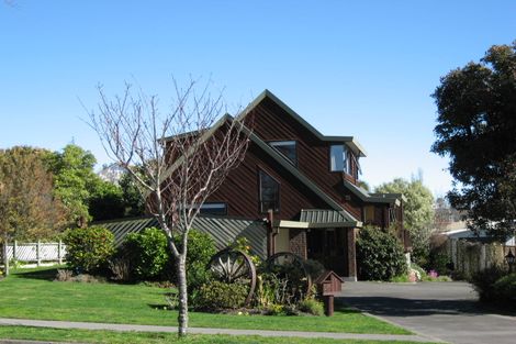 Photo of property in 26 Durham Drive, Havelock North, 4130