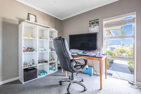 Photo of property in 52 Buxton Place, Ohauiti, Tauranga, 3112