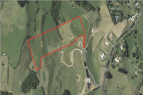 Photo of property in 590 Mangorei Road, Mangorei, New Plymouth, 4371