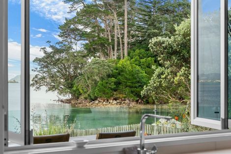 Photo of property in 1888 Whangarei Heads Road, Whangarei Heads, Whangarei, 0174