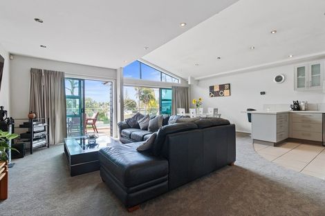 Photo of property in 1231b Victoria Street, Whitiora, Hamilton, 3200