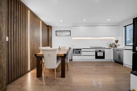 Photo of property in 4 Manahau Lane, Flat Bush, Auckland, 2019