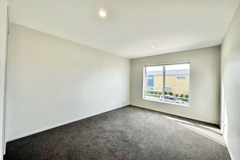 Photo of property in 8 Recovery Road, Papakura, 2110