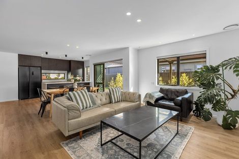 Photo of property in 9 Swan Street, Lake Hawea, 9382