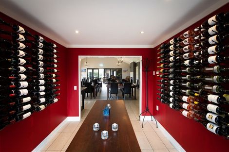 Photo of property in 52 New York Street, Martinborough, 5711