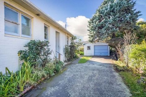 Photo of property in 15 Melvill Grove, Waterloo, Lower Hutt, 5011