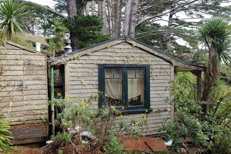 Photo of property in 122 Lone Kauri Road, Karekare, New Lynn, 0772