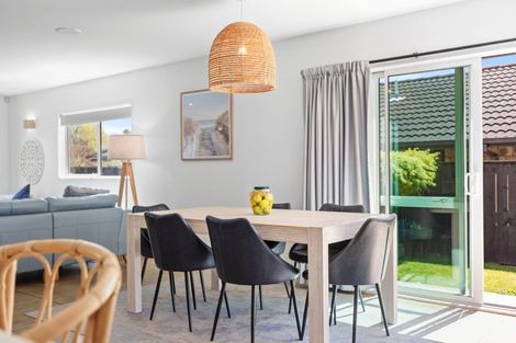 Photo of property in 21 Horsley Grove, Pyes Pa, Tauranga, 3112