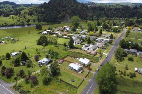 Photo of property in 6 Mahoe Road, Manunui, Taumarunui, 3992