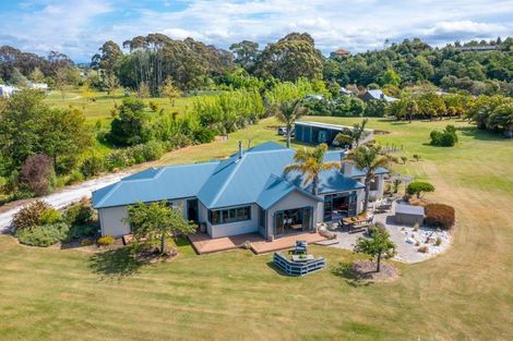 Photo of property in 32 Broadsea Avenue, Ruby Bay, Mapua, 7005