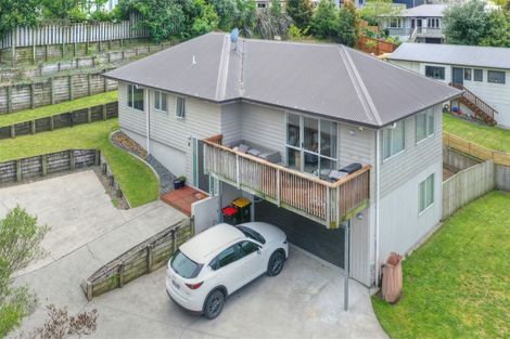 Photo of property in 15 Waikite Way, Welcome Bay, Tauranga, 3175