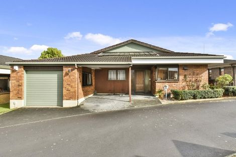 Photo of property in 8 Brynbela Court, Papakura, 2110