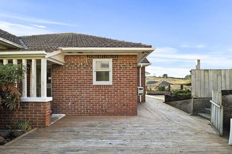 Photo of property in 14 Scotland Terrace, Green Island, Dunedin, 9018