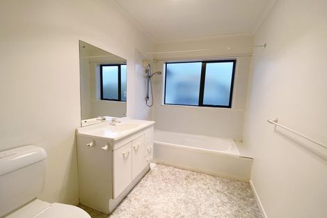 Photo of property in 10b Falcarragh Crescent, Flat Bush, Auckland, 2019