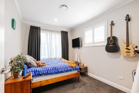 Photo of property in 17 Matepu Crescent, Pyes Pa, Tauranga, 3112