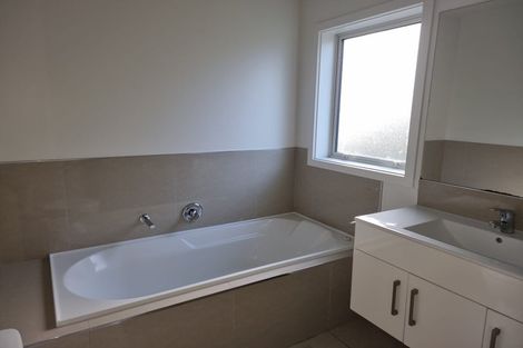 Photo of property in 32 Alpers Ridge, Leamington, Cambridge, 3432