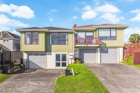 Photo of property in 2b Whanake Street, Titahi Bay, Porirua, 5022