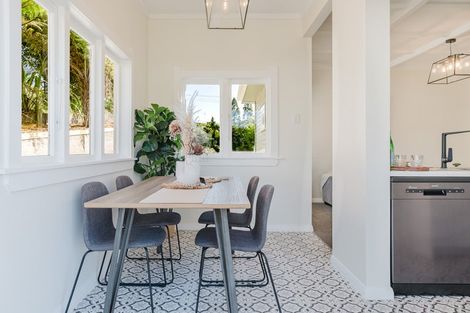 Photo of property in 17 Hinau Street, Maeroa, Hamilton, 3200